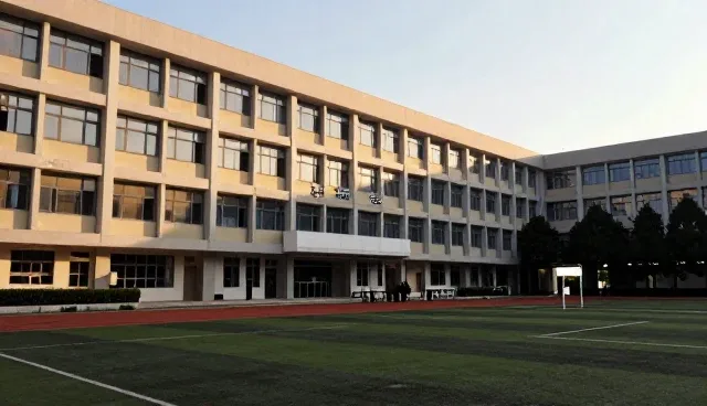 运动项目推广中人才培养工作的两种做法对比分析